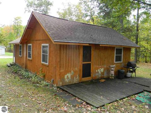 2443 Forest Dr, Lupton, MI 48635 photo 7