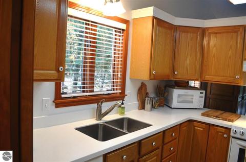 6433 E Harbor Dr, Elk Rapids, MI 49629 photo 8