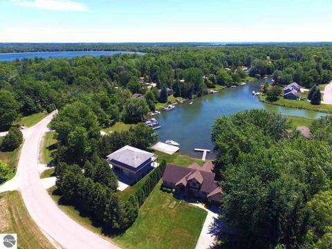 6433 E Harbor Dr, Elk Rapids, MI 49629 photo 44
