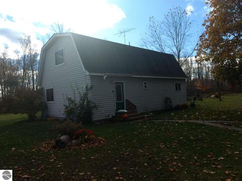 40 S M-65, Twining, MI 48766 photo 7