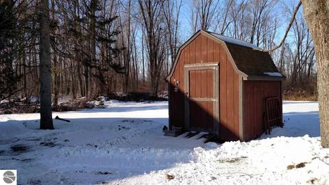 40 S M-65, Twining, MI 48766 photo 11