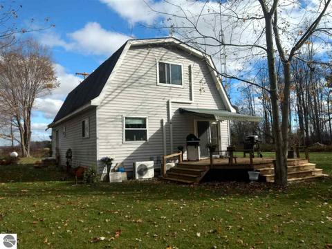 40 S M-65, Twining, MI 48766 photo 1