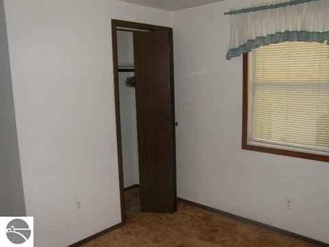 9515 E Monroe Rd, Wheeler, MI 48662 photo 25