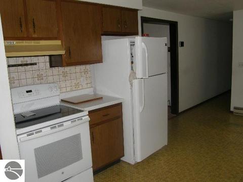 9515 E Monroe Rd, Wheeler, MI 48662 photo 21