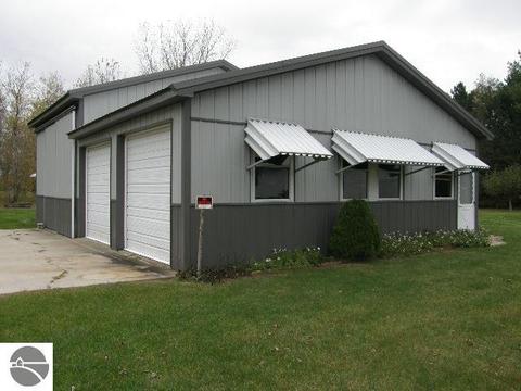 9515 E Monroe Rd, Wheeler, MI 48662 photo 7