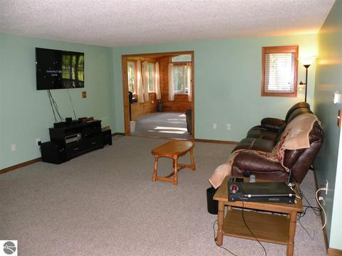 350 Clendening Rd, Gladwin, MI 48624 photo 5