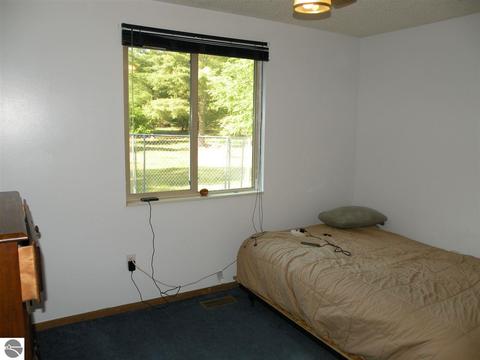 350 Clendening Rd, Gladwin, MI 48624 photo 10