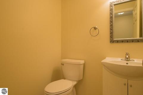 8442 S Rosinski Rd, Cedar, MI 49621 photo 25