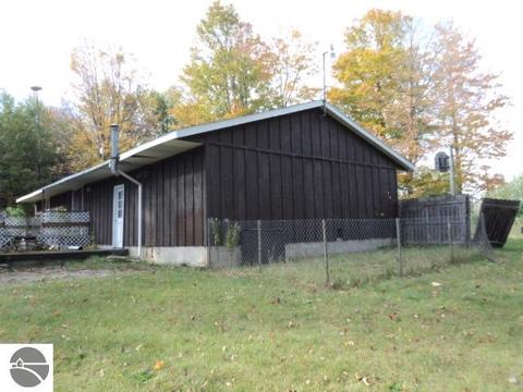 7379 W Dyer Rd, Twining, MI 48766 photo 6