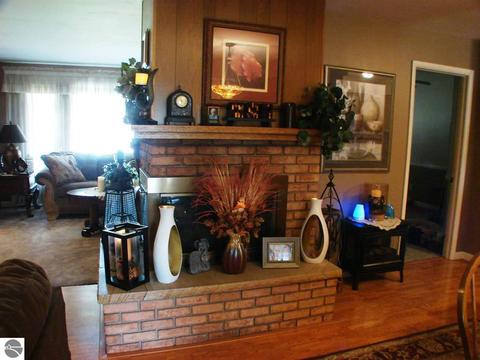 105 Barber St, Ithaca, MI 48847 photo 27