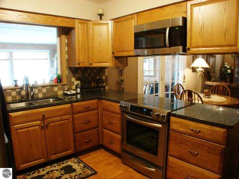 105 Barber St, Ithaca, MI 48847 photo 20