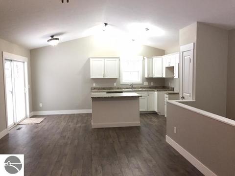 4159 Edwin Blvd, Grawn, MI 49637 photo 5