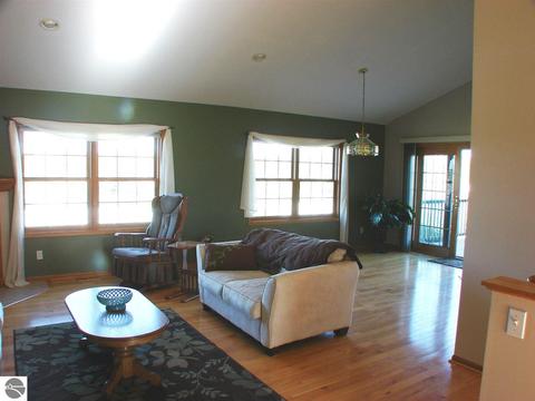 149 S Alger Rd, Ithaca, MI 48847 photo 13