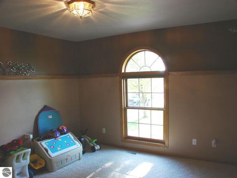 149 S Alger Rd, Ithaca, MI 48847 photo 24