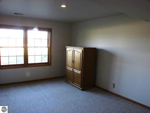149 S Alger Rd, Ithaca, MI 48847 photo 33