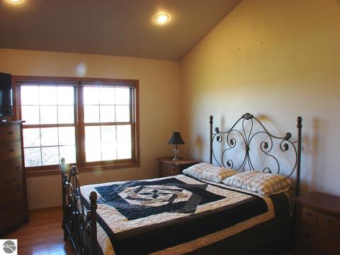 149 S Alger Rd, Ithaca, MI 48847 photo 17