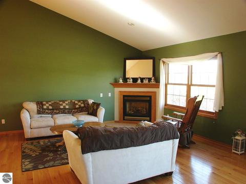 149 S Alger Rd, Ithaca, MI 48847 photo 12
