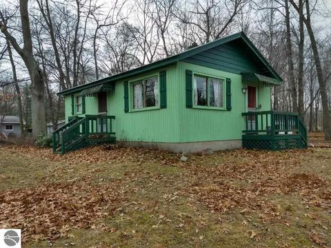 2188 Green Dr, Au Gres, MI 48703 photo 2
