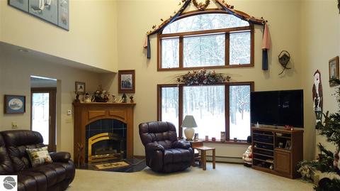 1277 Euclid Ave, Grayling, MI 49738 photo 13