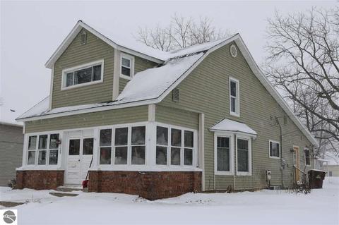 129 N Jeffery Ave, Ithaca, MI 48847 photo 4