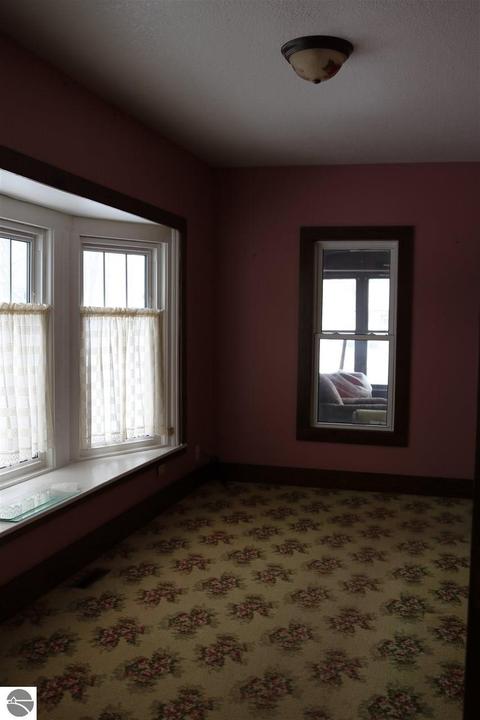 129 N Jeffery Ave, Ithaca, MI 48847 photo 21