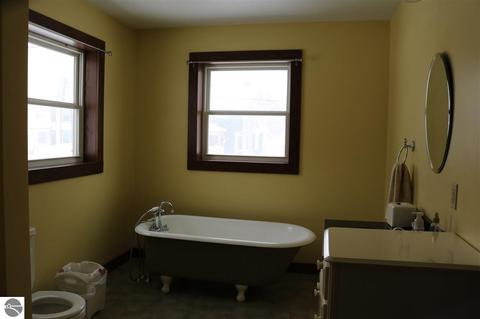 129 N Jeffery Ave, Ithaca, MI 48847 photo 28