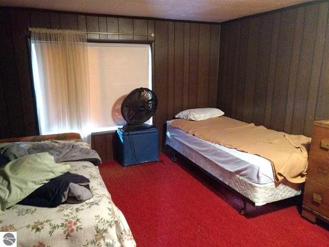 606 N Ct, Au Gres, MI 48703 photo 23