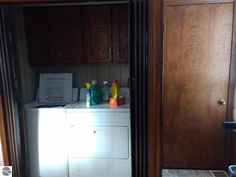 606 N Ct, Au Gres, MI 48703 photo 22