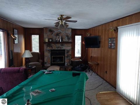 606 N Ct, Au Gres, MI 48703 photo 15