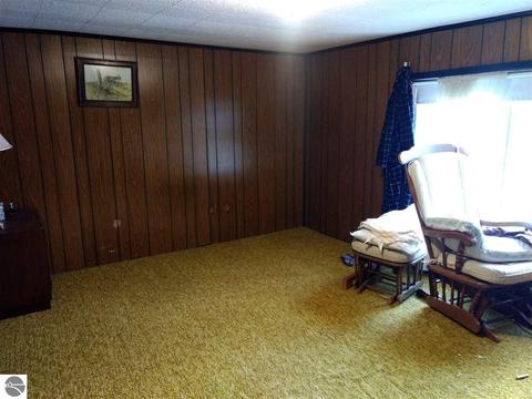 606 N Ct, Au Gres, MI 48703 photo 24