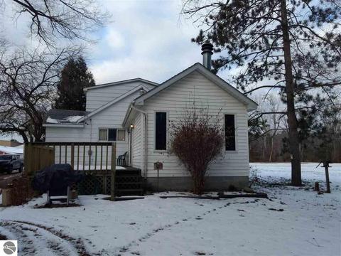 606 N Ct, Au Gres, MI 48703 photo 11