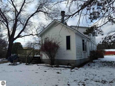 606 N Ct, Au Gres, MI 48703 photo 13