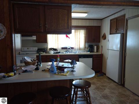 606 N Ct, Au Gres, MI 48703 photo 17