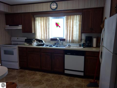 606 N Ct, Au Gres, MI 48703 photo 18