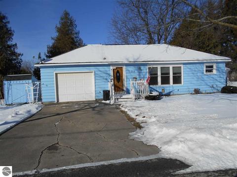 210 Albert St, Au Gres, MI 48703 photo 1