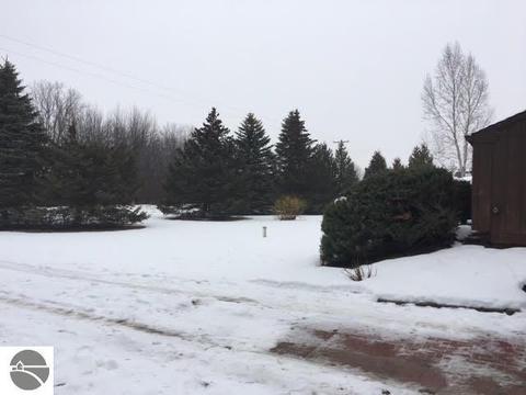 4936 E Walton Rd, Shepherd, MI 48883 photo 6
