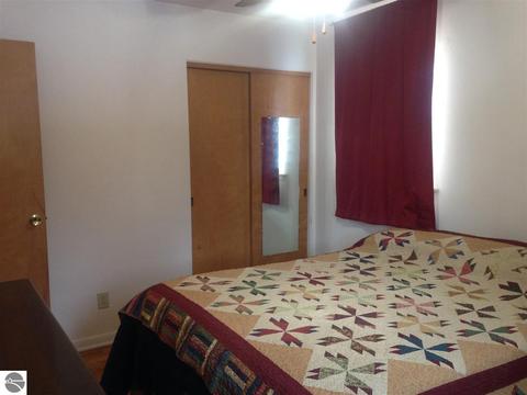 22 E Van Buren Rd, Alma, MI 48801 photo 15