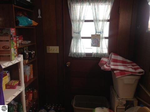 22 E Van Buren Rd, Alma, MI 48801 photo 14