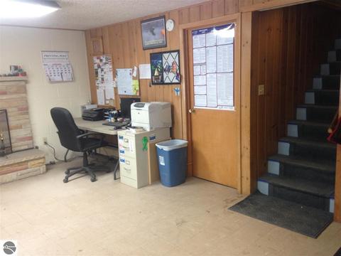 22 E Van Buren Rd, Alma, MI 48801 photo 24