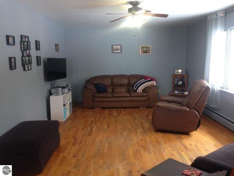 22 E Van Buren Rd, Alma, MI 48801 photo 6