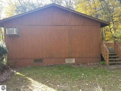 3255 Lapham Dr, Harrison, MI 48625 photo 15