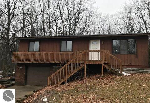 3255 Lapham Dr, Harrison, MI 48625 photo 12