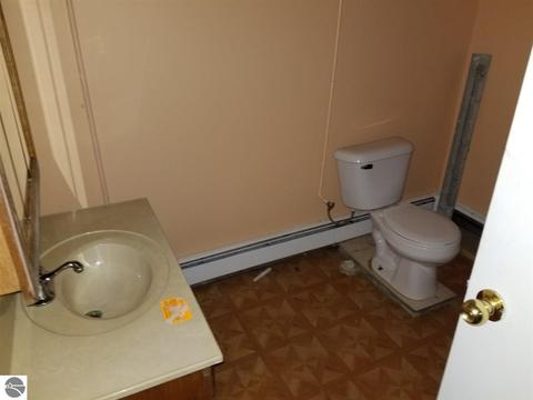 3255 Lapham Dr, Harrison, MI 48625 photo 9