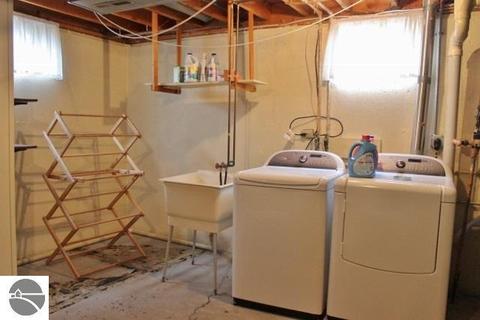 603 N Union St, Ithaca, MI 48847 photo 37