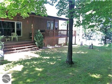 3395 Maple Ridge Dr, Lupton, MI 48635 photo 4