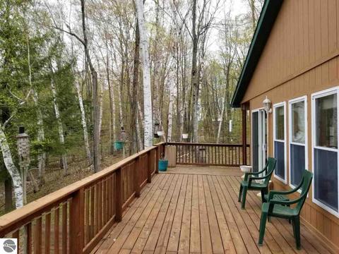 3395 Maple Ridge Dr, Lupton, MI 48635 photo 9