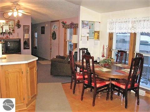 3395 Maple Ridge Dr, Lupton, MI 48635 photo 16