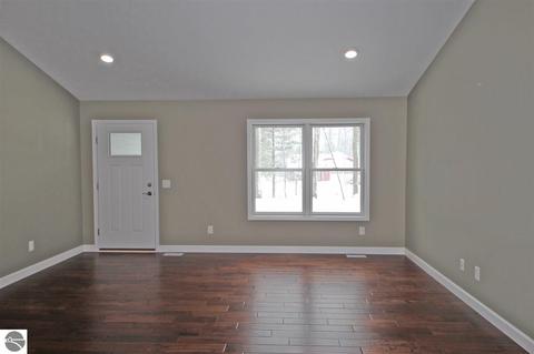 1607 Round Lake Rd, Interlochen, MI 49643 photo 11