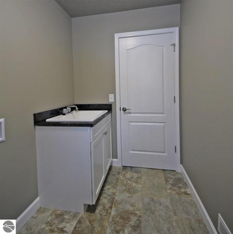 1607 Round Lake Rd, Interlochen, MI 49643 photo 27