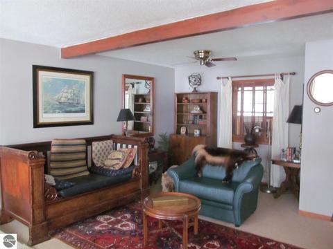 775 Hillcrest Dr, Boon, MI 49618 photo 4